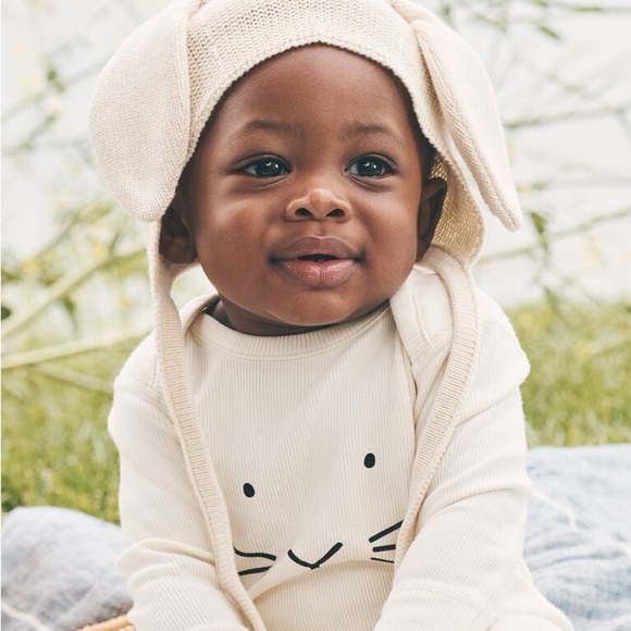 Hanna Andersson Baby Bunny Knit Hat - Picture 5 of 6